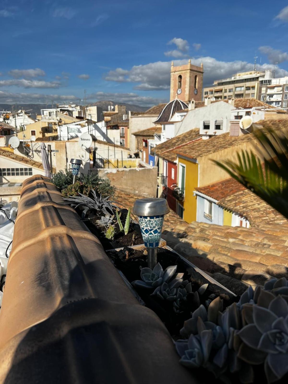 Oldtown Family House With Amazing Terrace - 3 Minutes From Beach! 빌라조요사 외부 사진