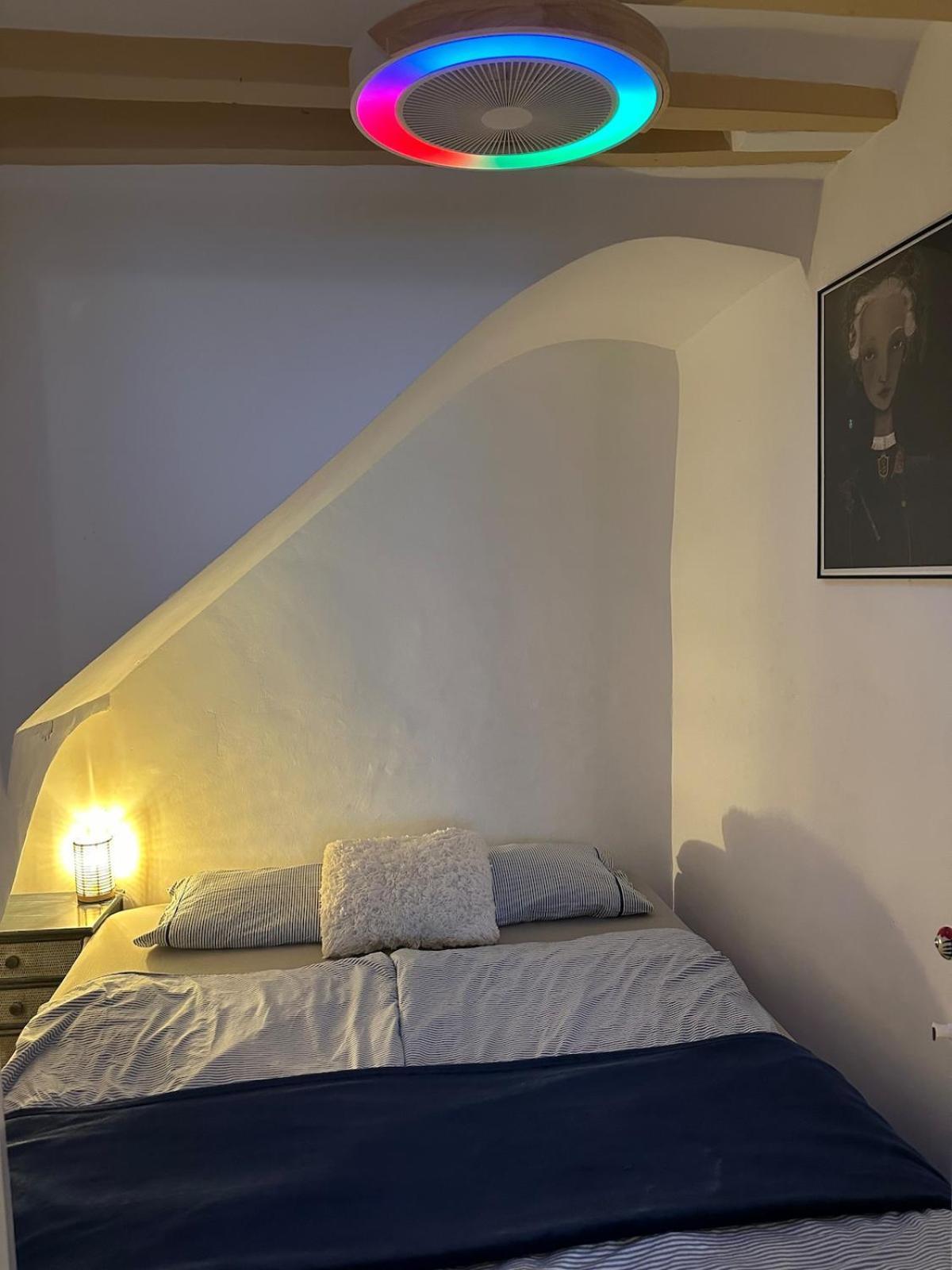 Oldtown Family House With Amazing Terrace - 3 Minutes From Beach! 빌라조요사 외부 사진